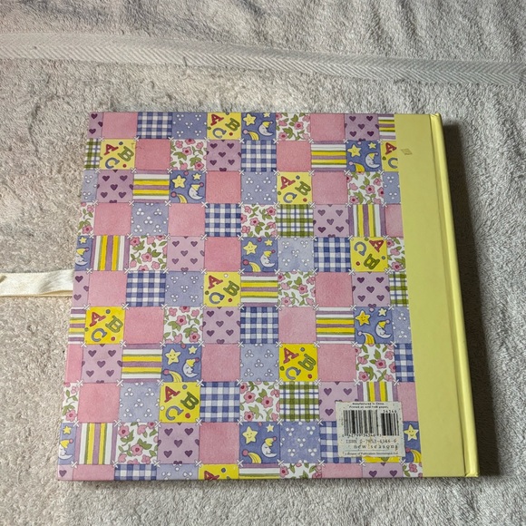 New Seasons “Baby Memories The Joy of‎ Remembering” Hard Cover Scrap Photo Book - Picture 2 of 6